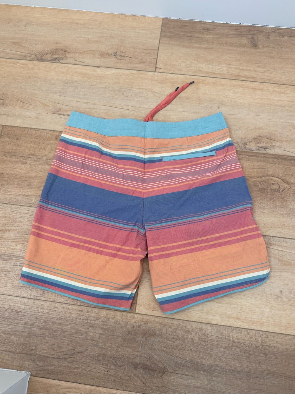 Men’s Board Shorts - Picture 2 of 2